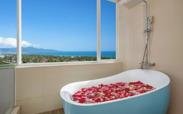 ELC Da Nang Hotel