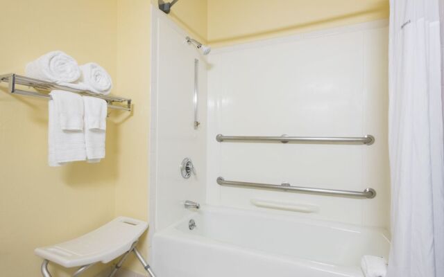 Days Inn Greenfield