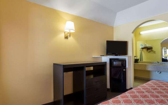 Rodeway Inn & Suites Humble, TX