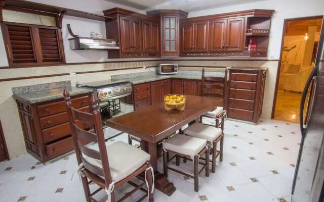 4BR Villa Las Piñas CasadeCampo by ASVR