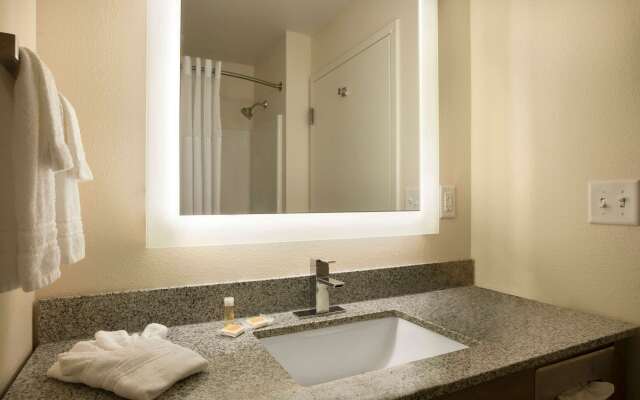 Days Inn & Suites by Wyndham Caldwell
