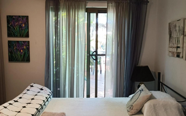 Charming country house close to Grafton – Guest Rooms – Waterview Heights