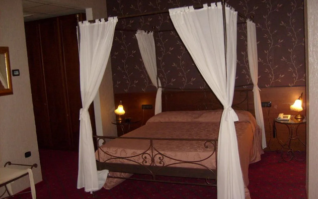 Hotel - Motel Flower