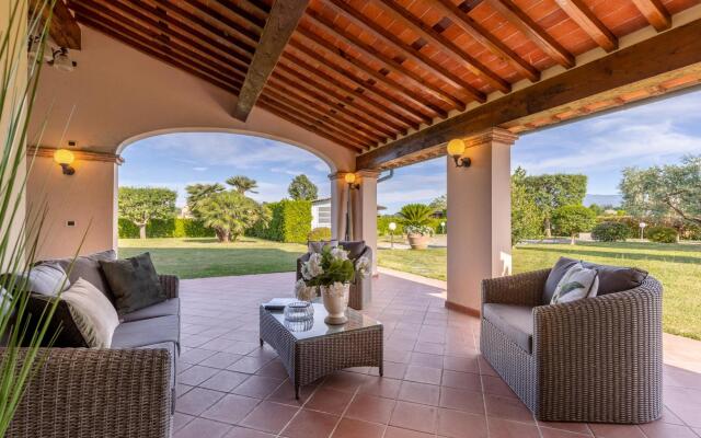 Nonna Bianca Farmhouse