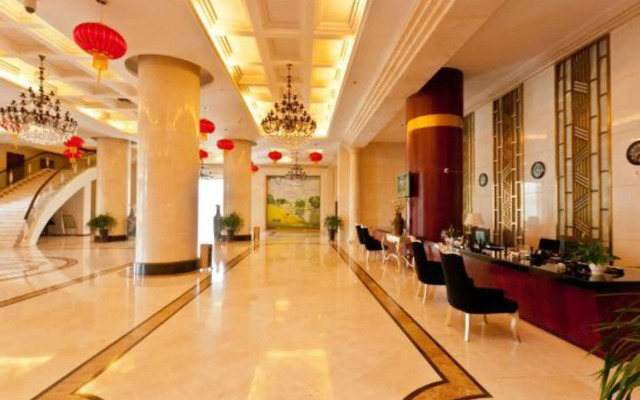 Bazhou Media Hot Spring Hotel