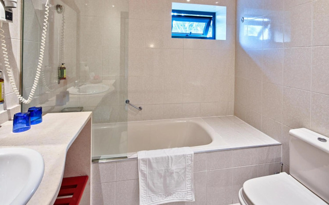 Aldeia da Fonte Hotel