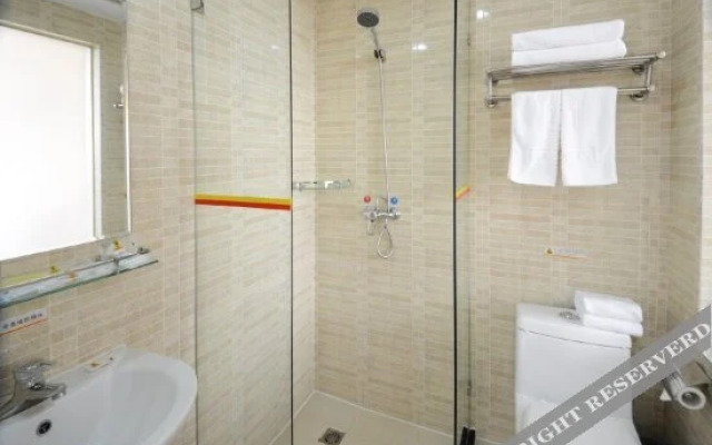 Super 8 Hotel (Beijing Xisanqi Yuxin Subway Station store)