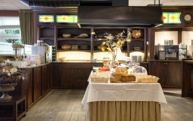 Fletcher Hotel-Restaurant De Broeierd