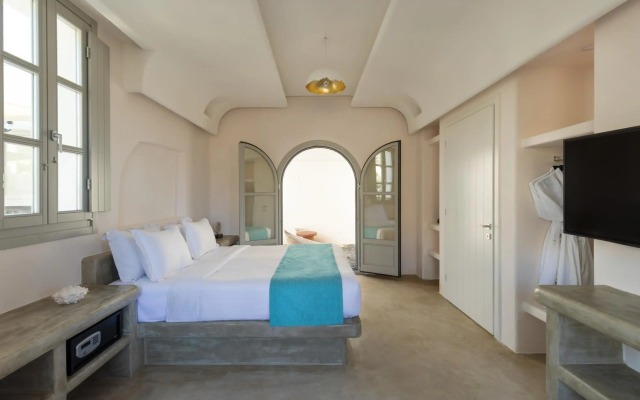 Danae Suites Santorini