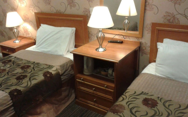 The Croham Hotel