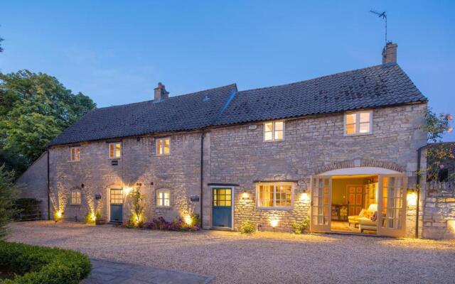 River Nene Cottages