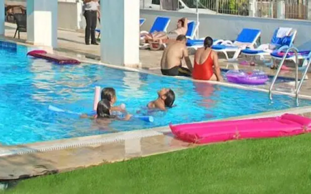 Blue Sea Hotel