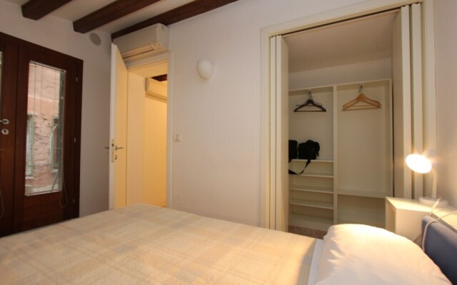 City Apartments - Gregory