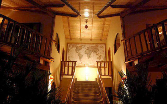 Pacífica Surf Studios