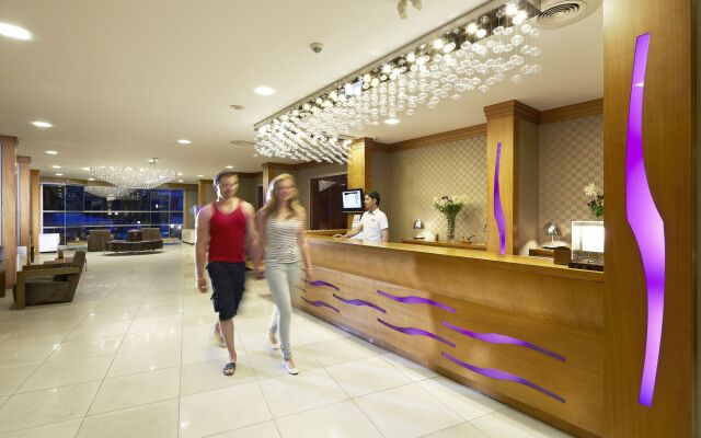 Ideal Pearl Hotel - All Inclusive - Adults Only