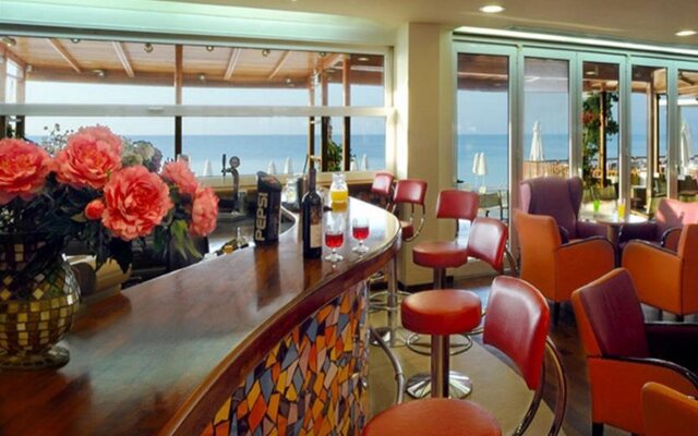 Kinetta Beach Resort & Spa - All Inclusive