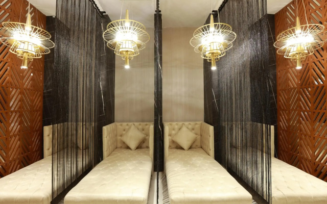 Serenity Queen Hotel