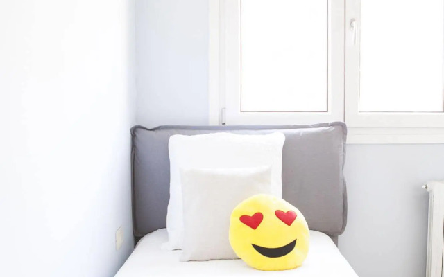 Alessia's Flat - Bright and Spacious