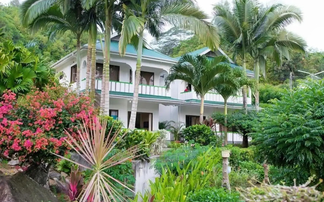 Evergreen Apartments