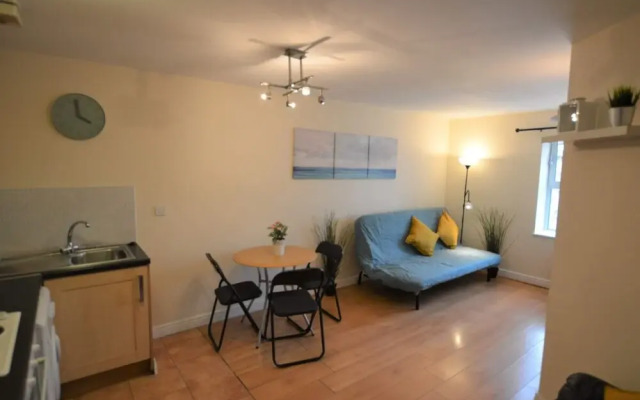 Great 2 Bedroom Apartment in Trendy Stoneybatter