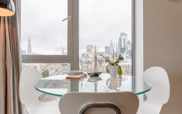 Modern 1 Bedroom Apartment With Stunning London Views