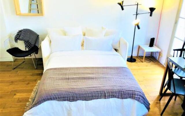 Private Duplex Old Town