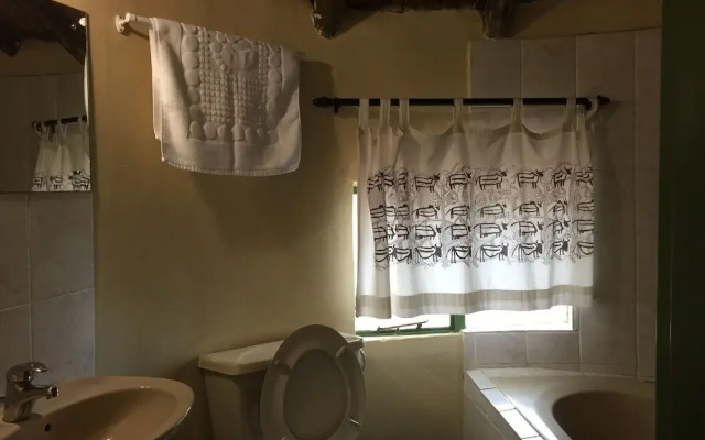 Kgogomodumo Lodge