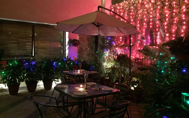 Hotel Ratnawali
