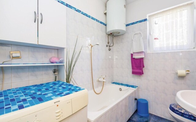 Awesome Home in Kastav with Hot Tub, WiFi & 3 Bedrooms
