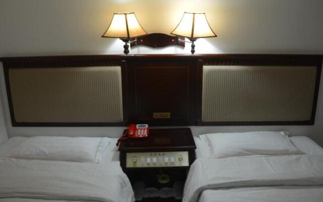 Dahua Hotel