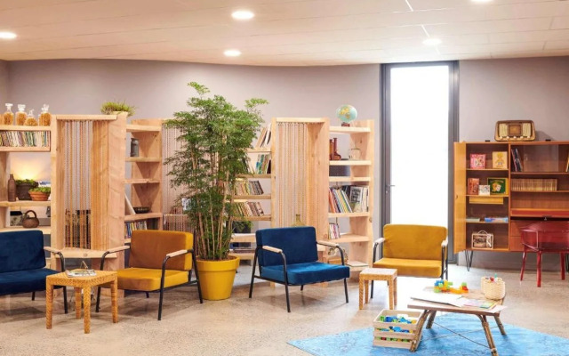 Greet Hotel Rennes Pace