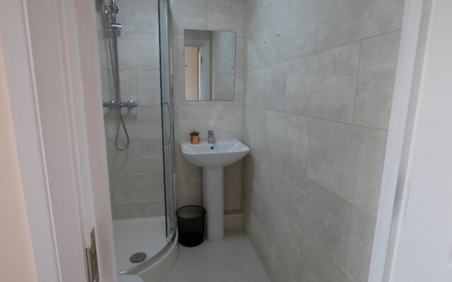 The Coach House by Riis Property