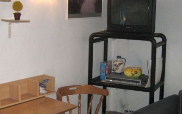 Adonis Guesthouse