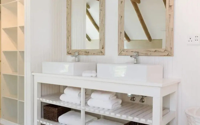 Fin Whale Beach House