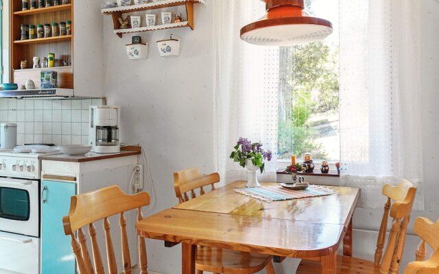 5 Person Holiday Home in Kungshamn