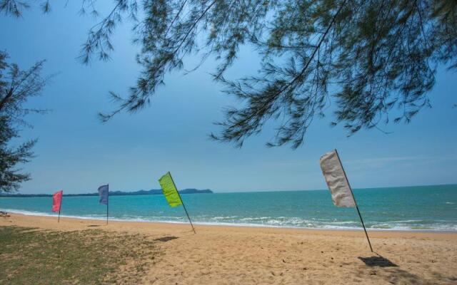ēRYAbySURIA Cherating