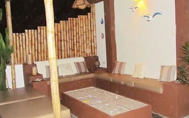 Punta Hermosa Surf Hostel