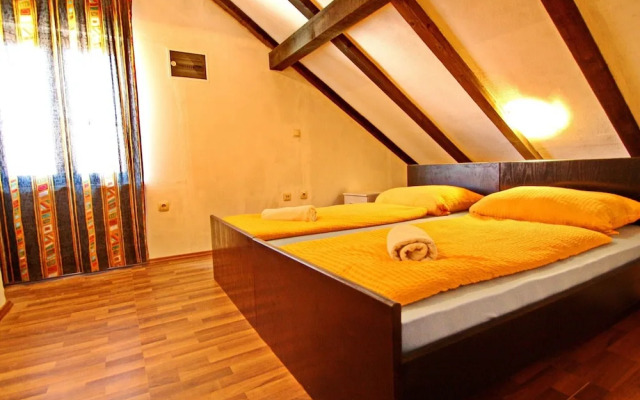 Apartments Lemes - Comfort One Bedroom Apartment With Garden View