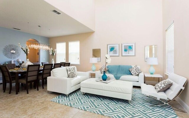 4221 Oakview Drive 6 Bedroom Home