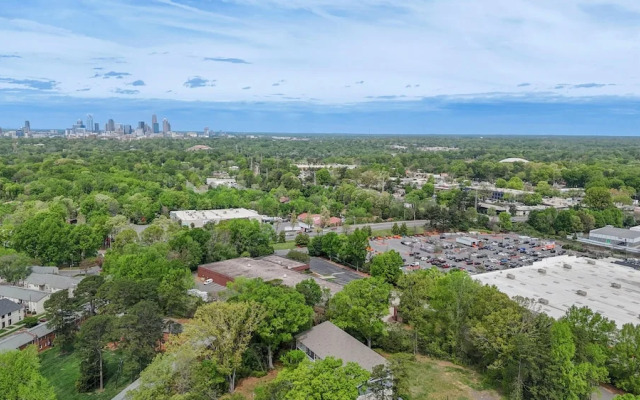 Private Haven in Charlotte- 5mins Uptown