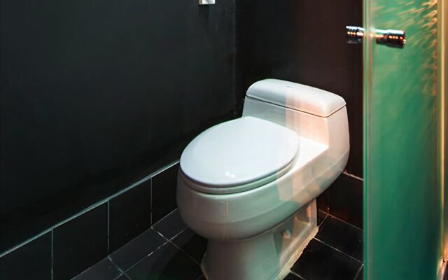 Chuncheon see and black pension