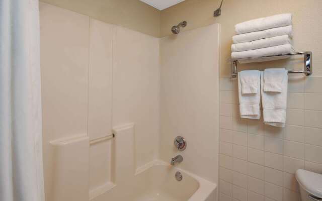 AmericInn by Wyndham Northfield