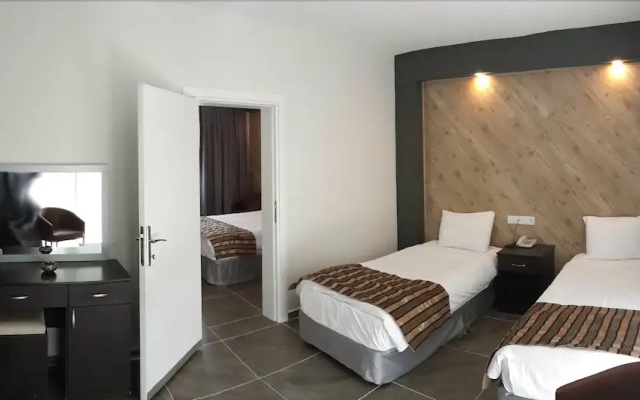 Hotel Kum
