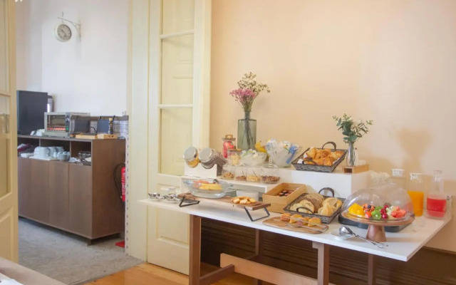 Dom Jose by Guestify