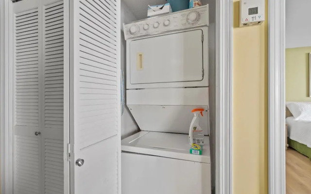 Seaside Beach & Racquet 4507