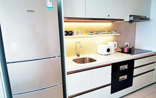 Interact China Fine Condo - Novotown