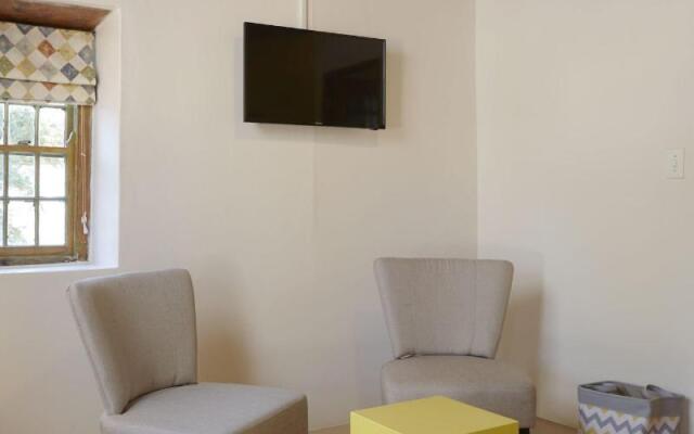 Yellow Aloe Guesthouse