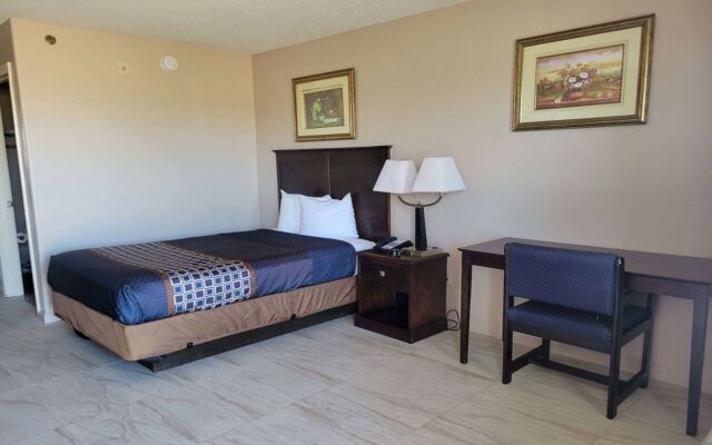 Carom Inn A Travelodge By Wyndham Denham Springs