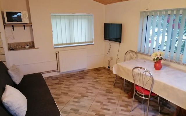 Joza - Afordable With Parking - A2