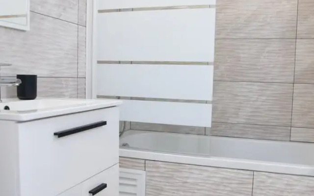 Valentina Apartments Central Paphos Beach Stay 2